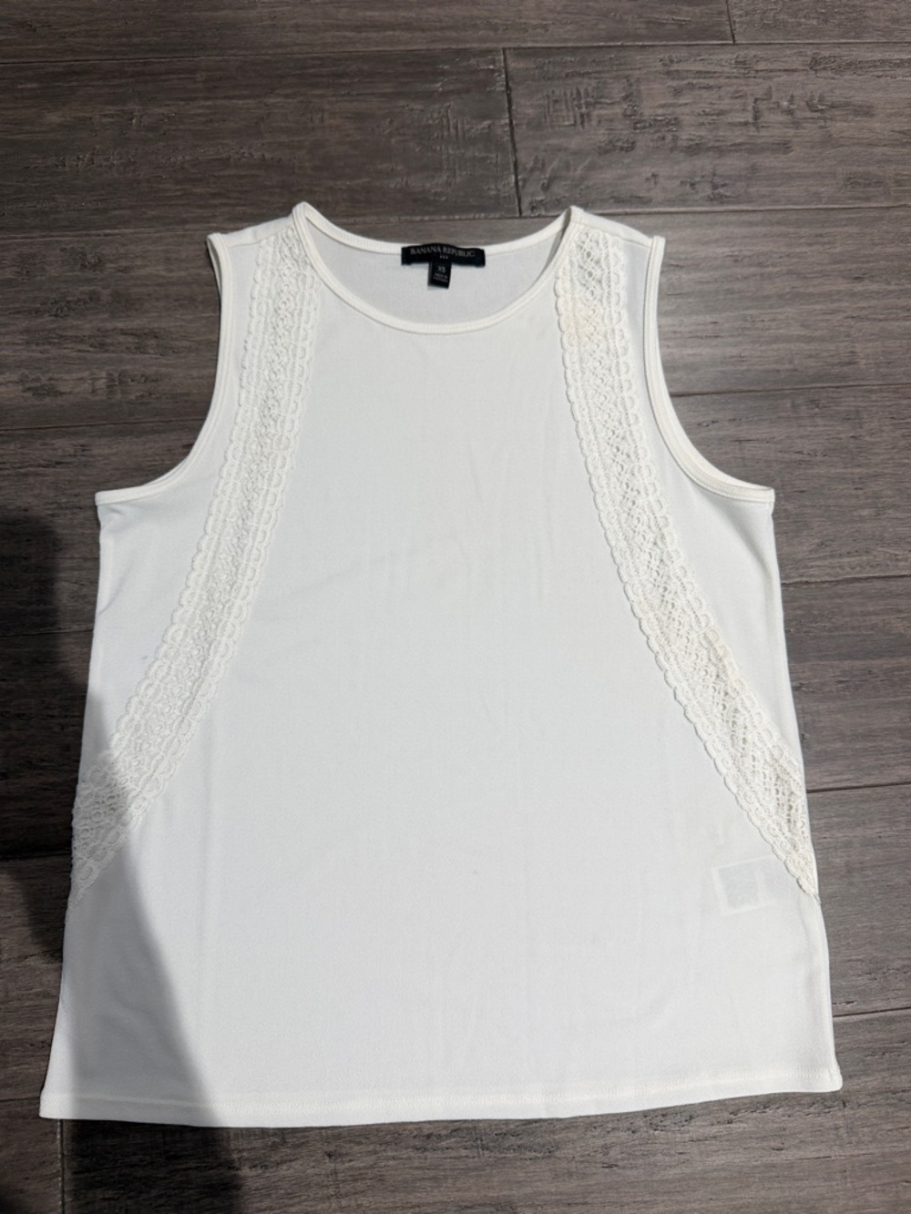 Banana Republic Cream Lace-Trim Sleeveless Tank